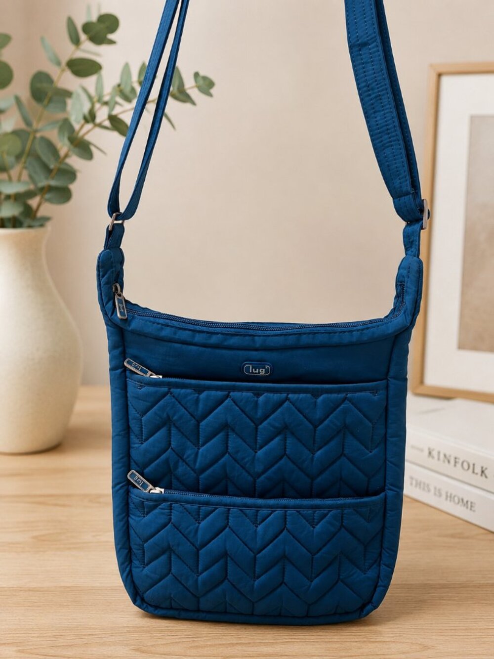 LUG Quilted Crossbody Travel Bag Blue Multi-Pocket Organizer Lightweight SKIPPER